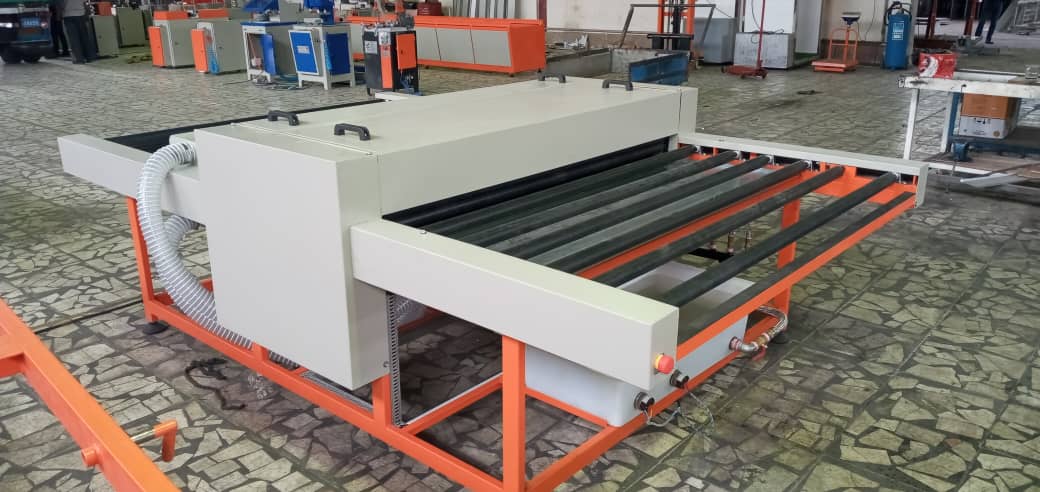 دستگاه شست و شوی شیشه